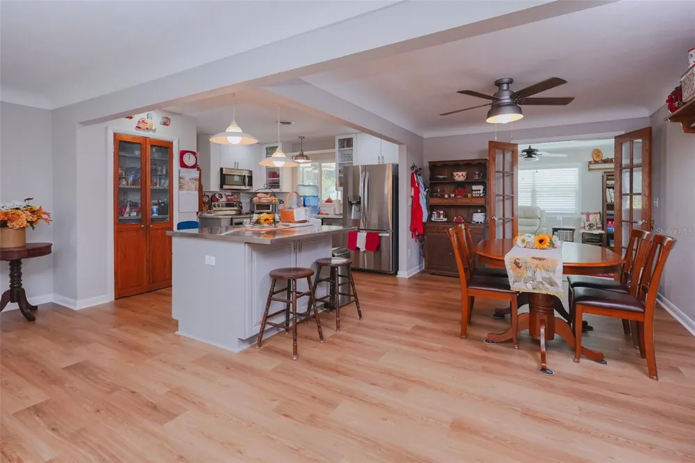 3124 S POLK AVENUE Lakeland, FL 33803
