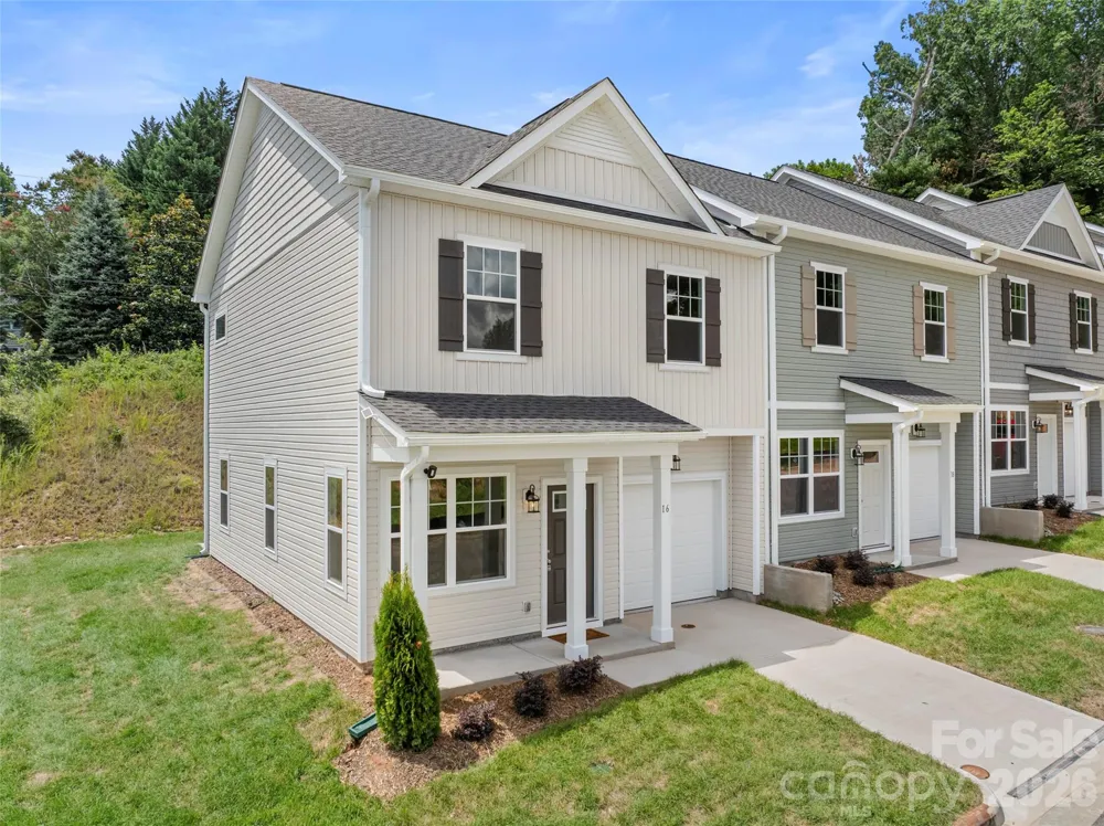 16 Bessie Luther Boulevard #unit 39 Candler, NC 28715