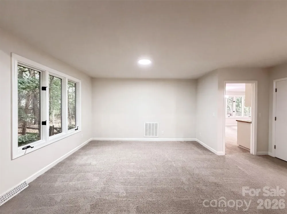 608 Amanda Drive Matthews, NC 28104