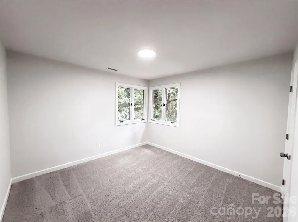 608 Amanda Drive Matthews, NC 28104
