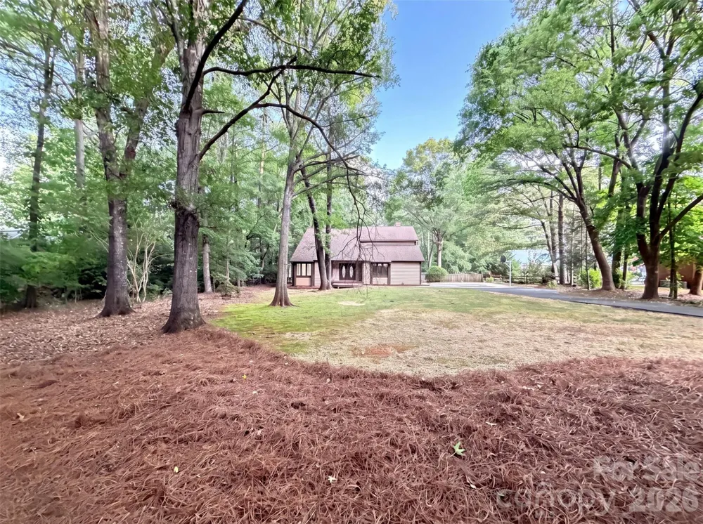 608 Amanda Drive Matthews, NC 28104
