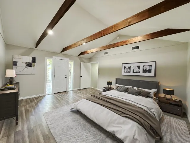 302 W Highland Avenue Comanche, TX 76442