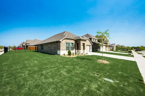 605 Cedar Springs Drive