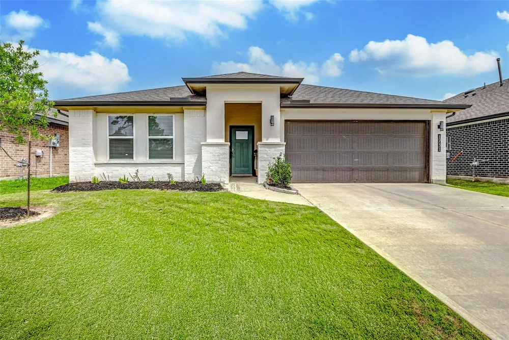 1731 William Scott Street Baytown, TX 77523