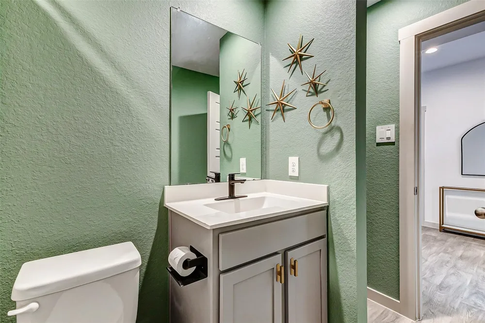 1731 William Scott Street Baytown, TX 77523