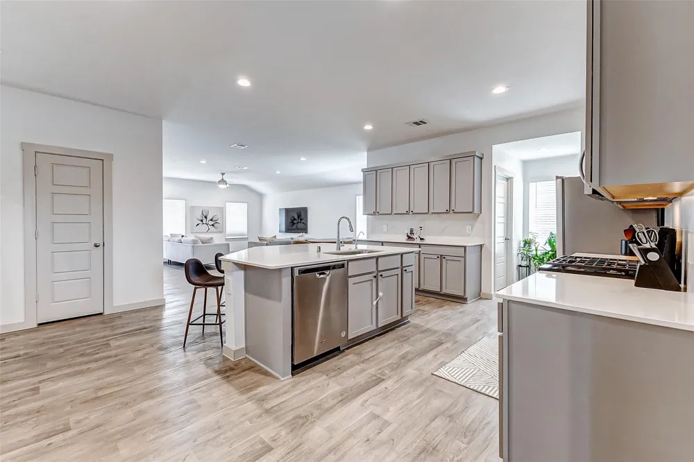 1731 William Scott Street Baytown, TX 77523