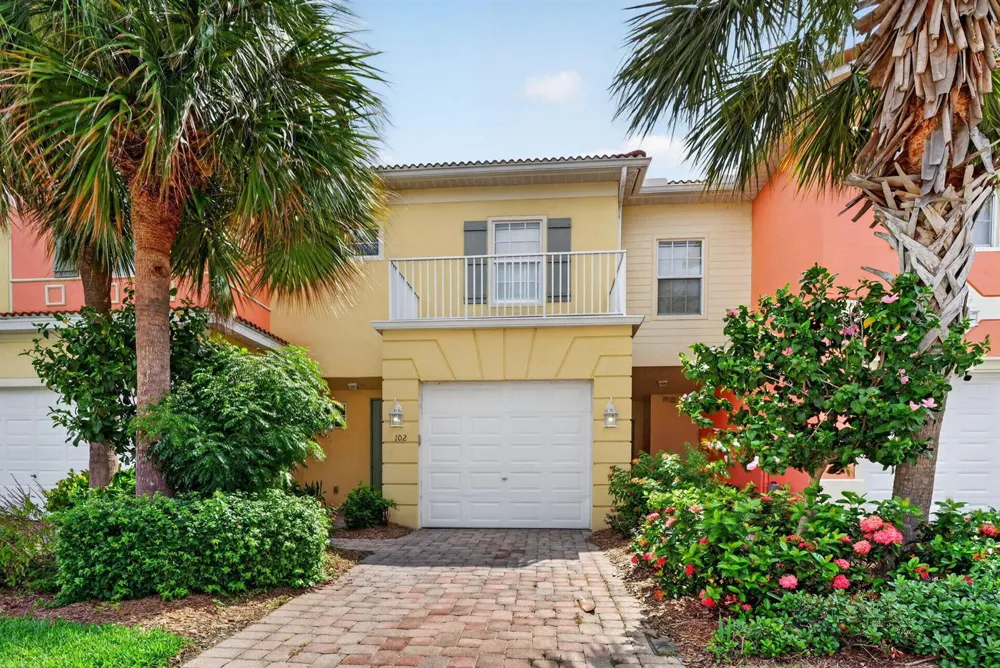 16026 VIA SOLERA CIRCLE #102 Fort Myers, FL 33908