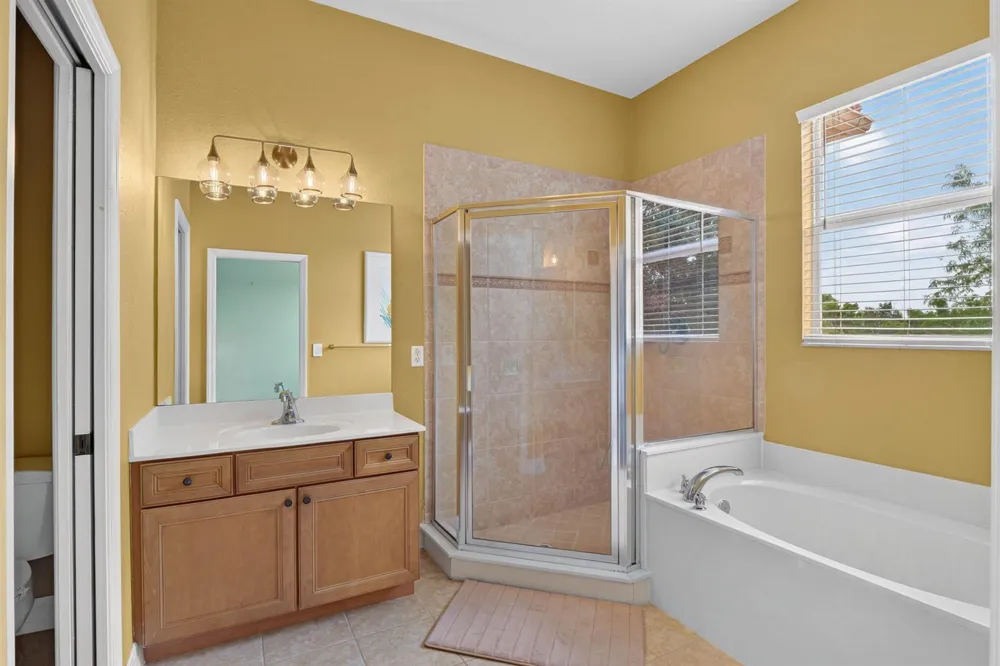 16026 VIA SOLERA CIRCLE #102 Fort Myers, FL 33908