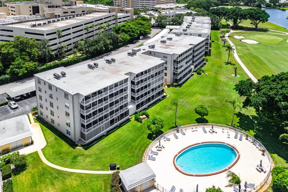 250 John F Kennedy Drive #204 Atlantis, FL 33462