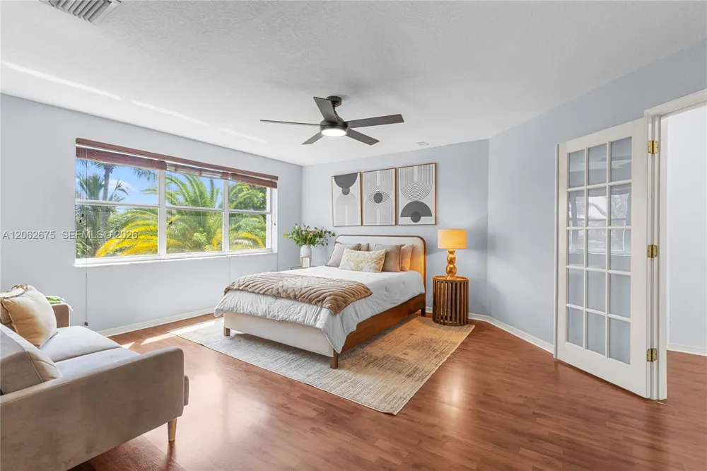 16745 NW 12th Ct Pembroke Pines, FL 33028