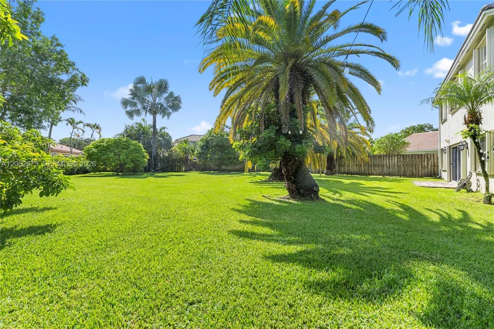 16745 NW 12th Ct Pembroke Pines, FL 33028