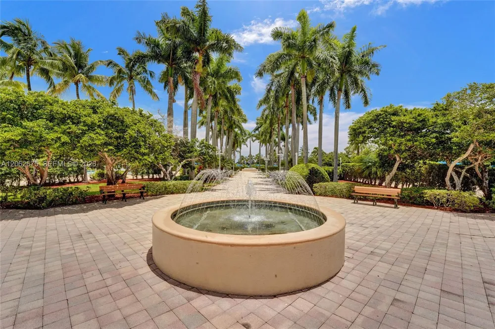 16745 NW 12th Ct Pembroke Pines, FL 33028