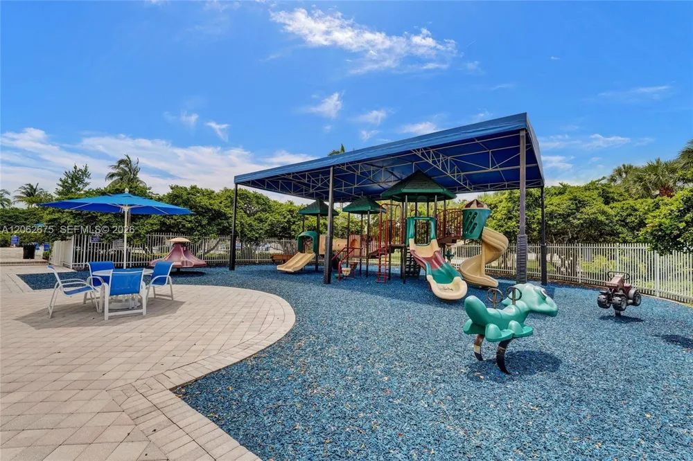 16745 NW 12th Ct Pembroke Pines, FL 33028