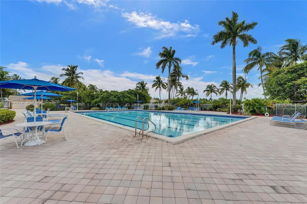 16745 NW 12th Ct Pembroke Pines, FL 33028