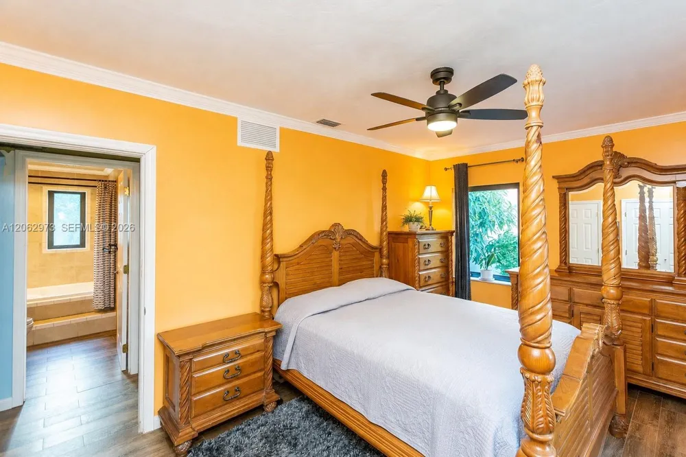 633 Mokena Dr #0 Miami Springs, FL 33166