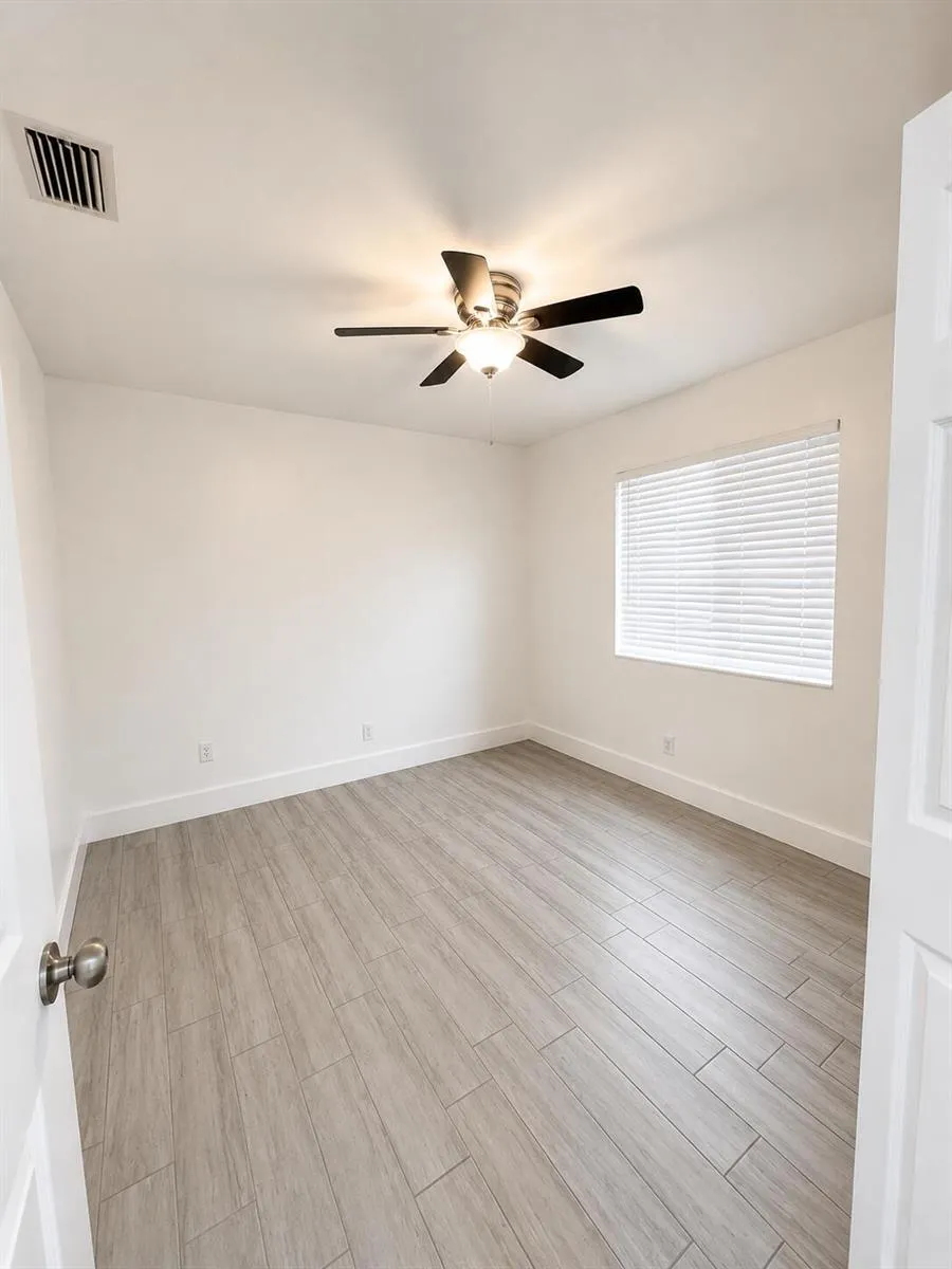 134 NW 57th Street Oakland Park, FL 33309