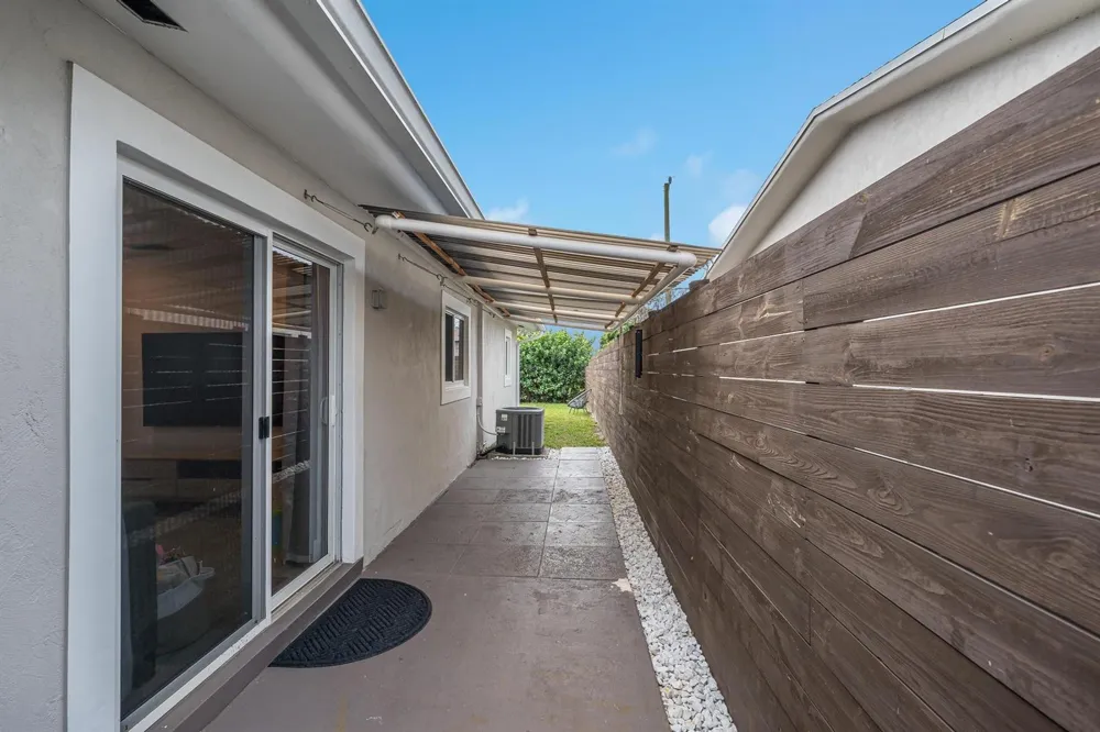 134 NW 57th Street Oakland Park, FL 33309