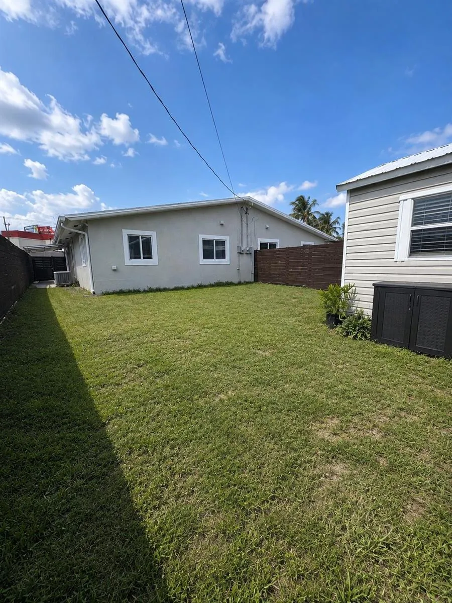 134 NW 57th Street Oakland Park, FL 33309