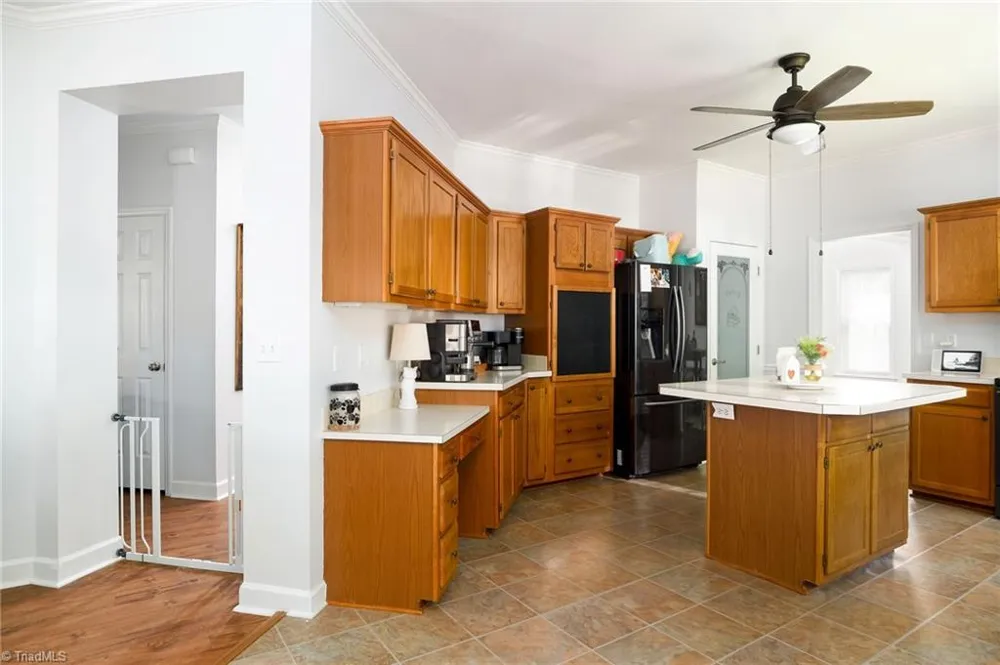 3905 Fairstone Place High Point, NC 27265