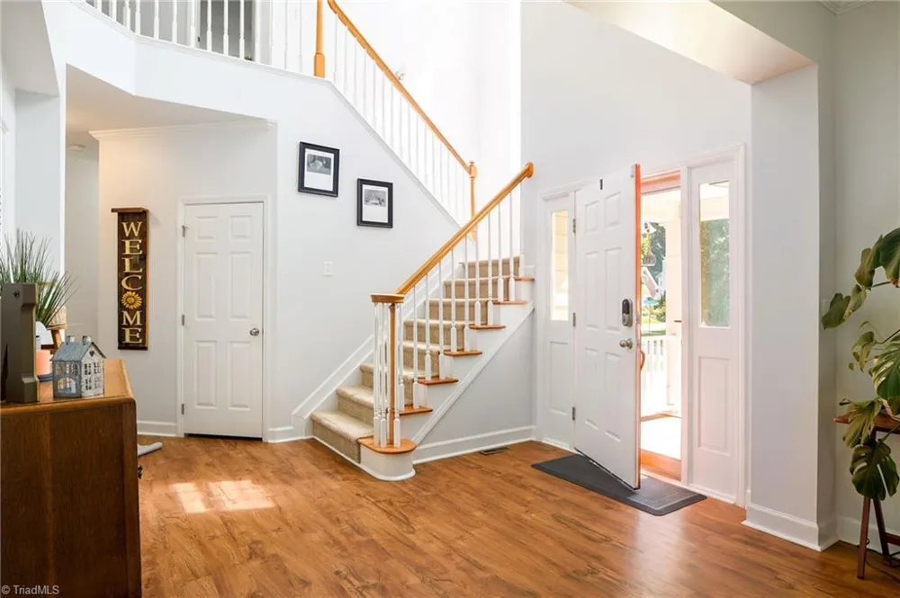3905 Fairstone Place High Point, NC 27265
