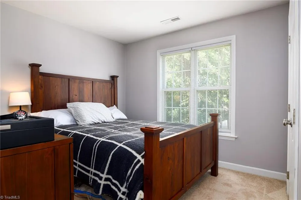 3905 Fairstone Place High Point, NC 27265