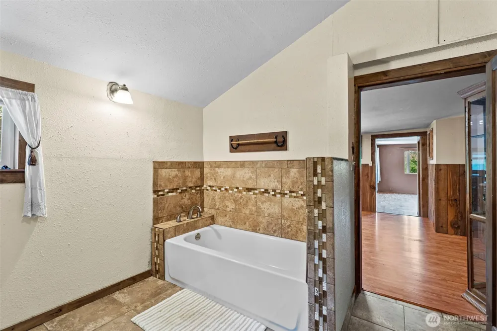 134 Macomber Road Chehalis, WA 98532