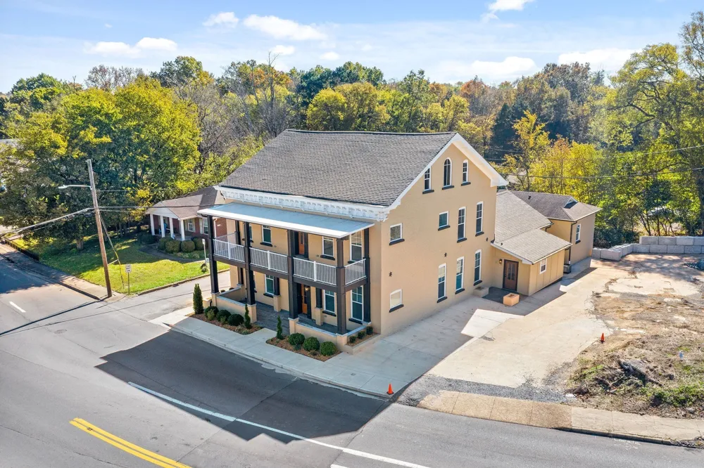 638 Madison St #9 Clarksville, TN 37040