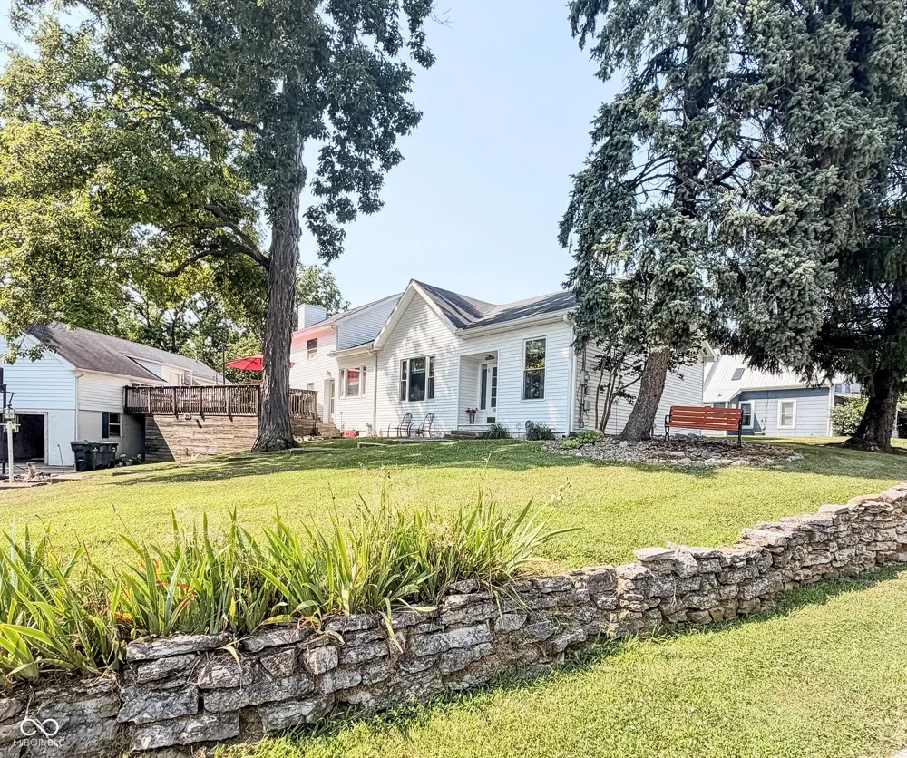 501 Pendleton Avenue Pendleton, IN 46064