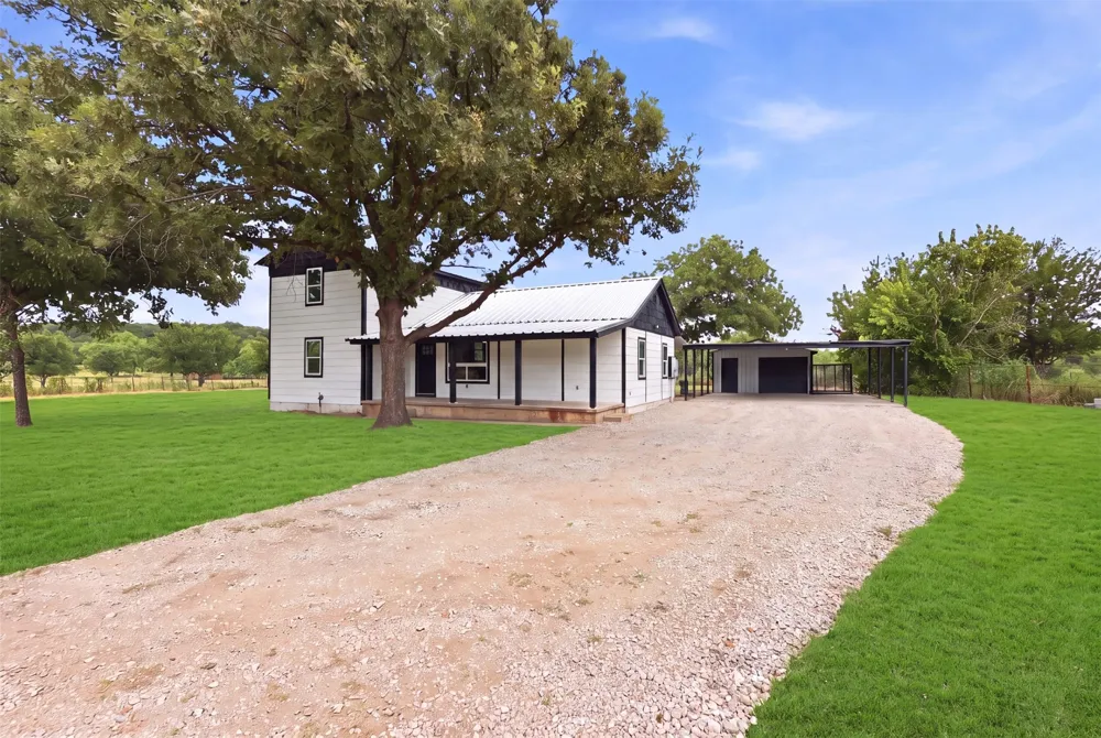 3239 Fm 2256 Mineral Wells, TX 76067