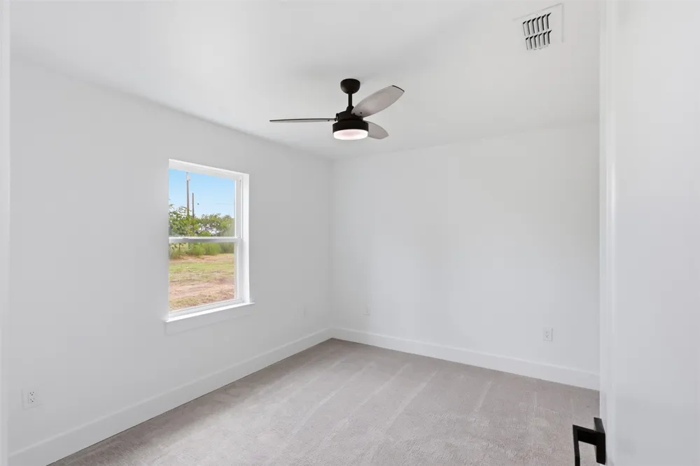 3239 Fm 2256 Mineral Wells, TX 76067