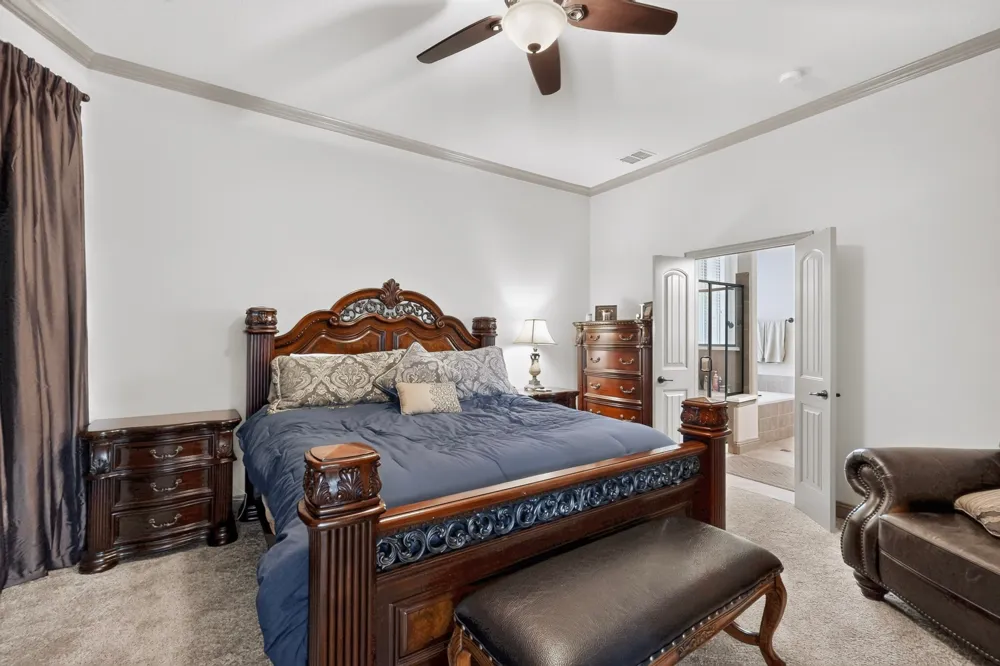 110 Highwood Avenue Oak Point, TX 75068