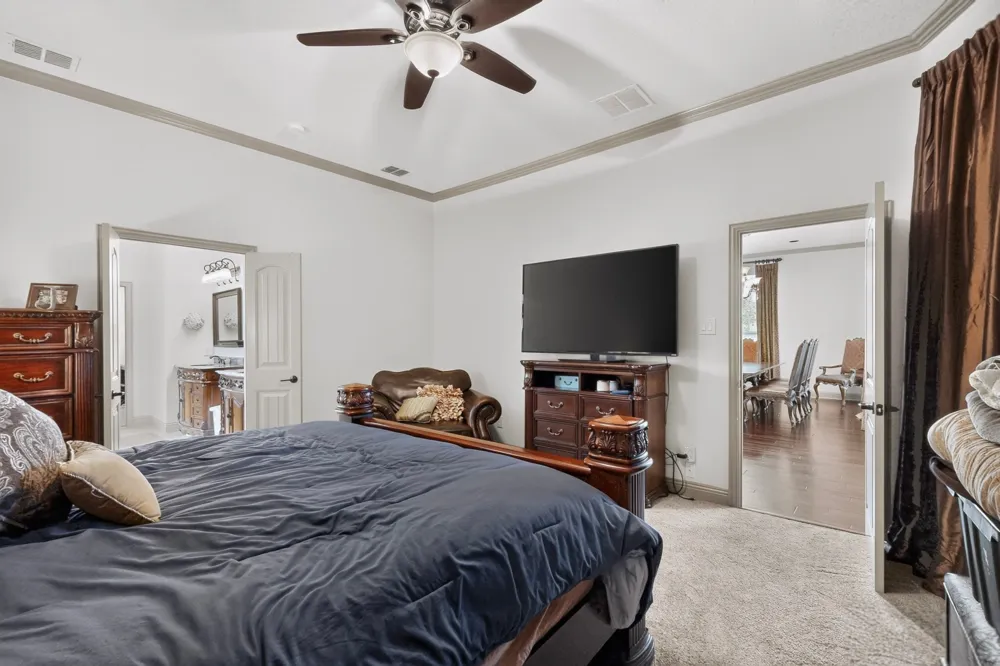 110 Highwood Avenue Oak Point, TX 75068