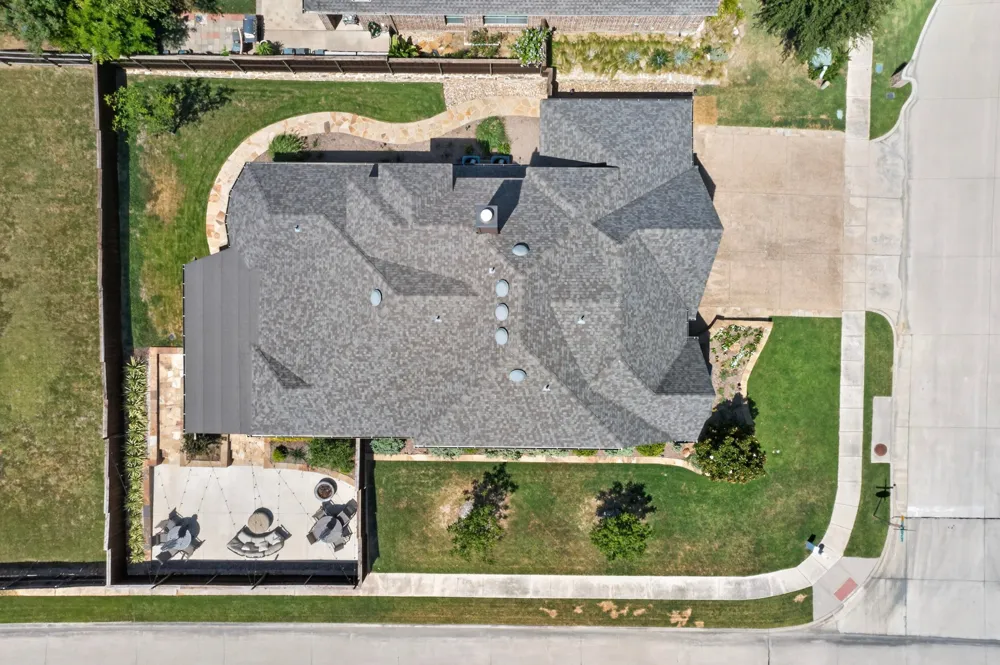 110 Highwood Avenue Oak Point, TX 75068