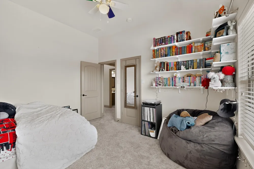110 Highwood Avenue Oak Point, TX 75068