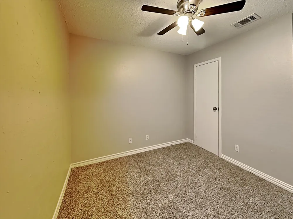 328 Teakwood Lane Lewisville, TX 75067