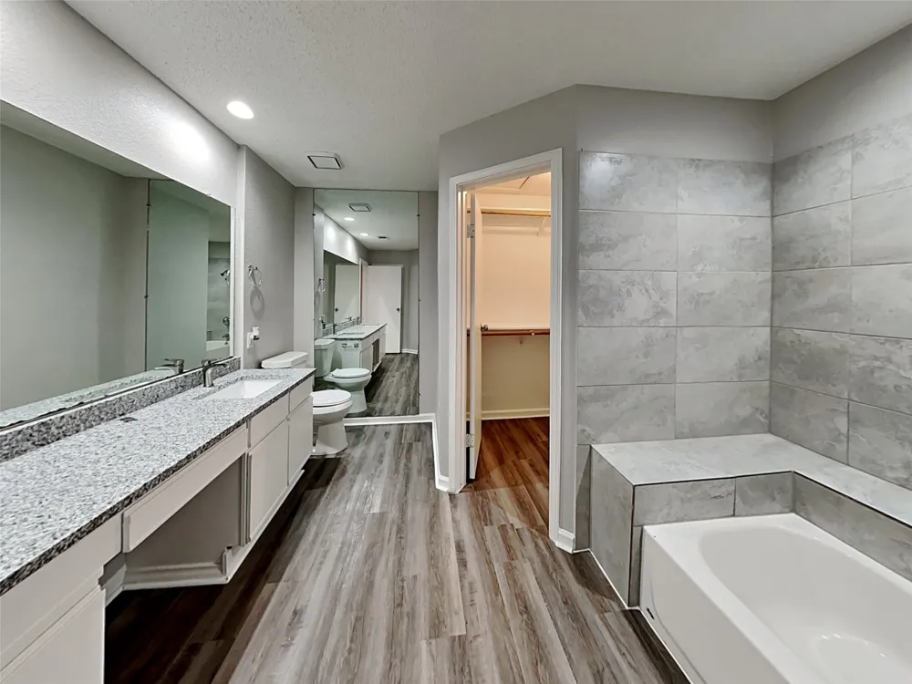 328 Teakwood Lane Lewisville, TX 75067