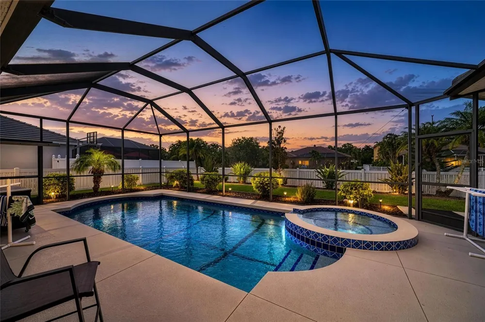 1401 PINYON PINE DRIVE Sarasota, FL 34240