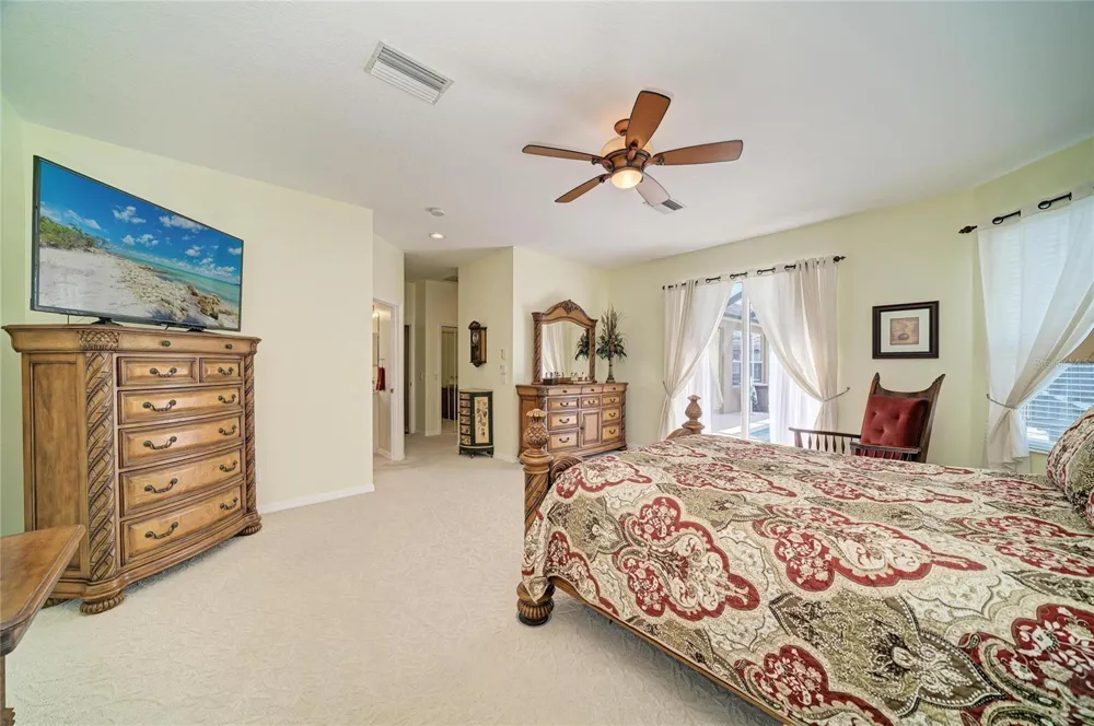 1401 PINYON PINE DRIVE Sarasota, FL 34240
