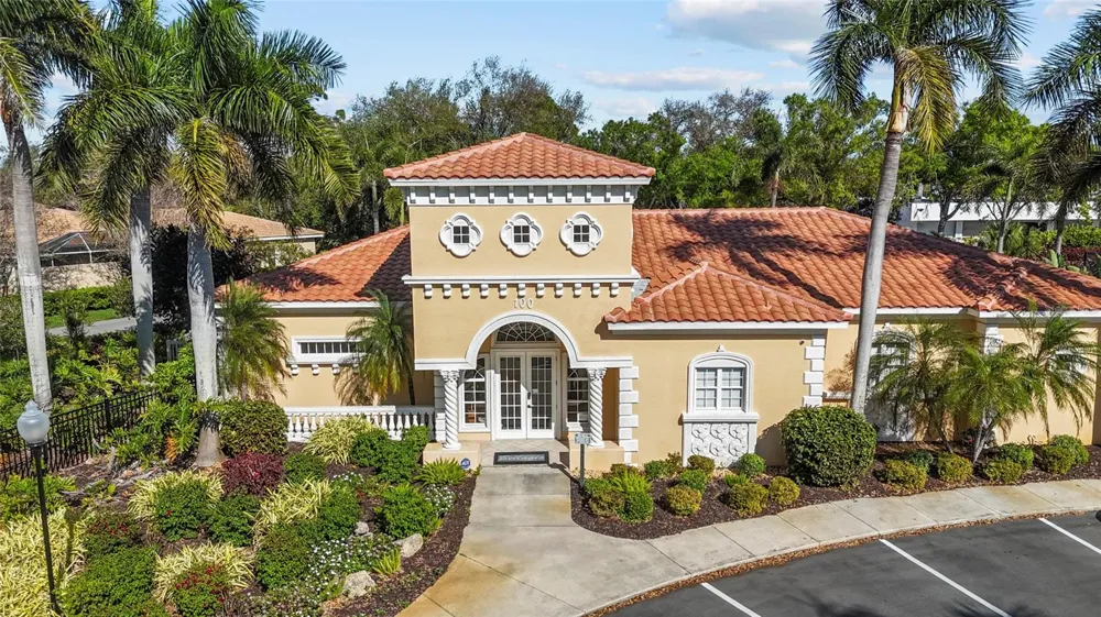 125 RIO TERRA Venice, FL 34285
