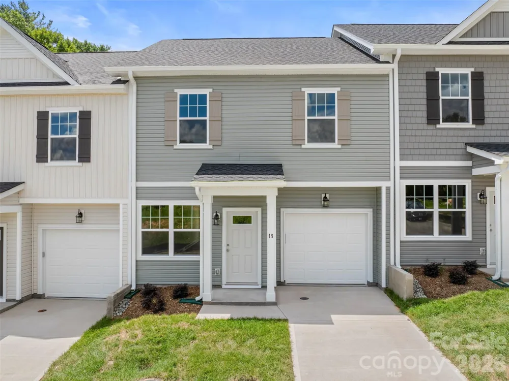 18 Bessie Luther Boulevard #unit 40 Candler, NC 28715