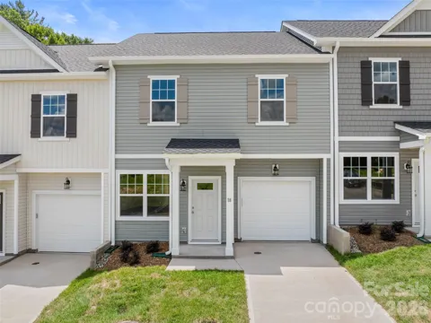 18 Bessie Luther Boulevard #unit 40