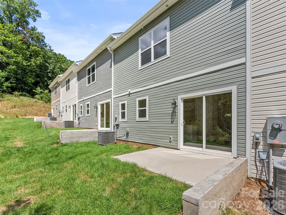 18 Bessie Luther Boulevard #unit 40 Candler, NC 28715