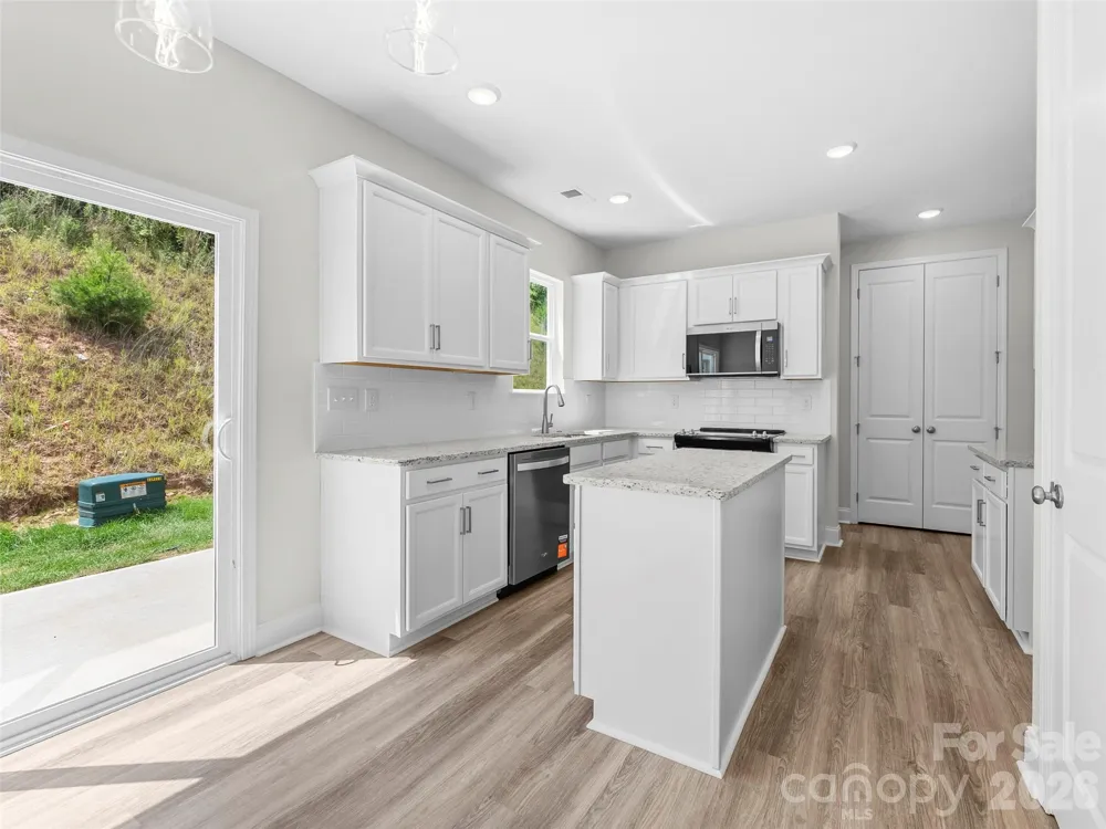 18 Bessie Luther Boulevard #unit 40 Candler, NC 28715