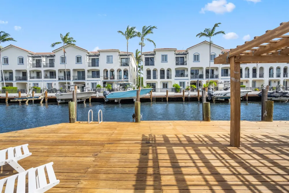 816 CHUKKER ROAD Delray Beach, FL 33483