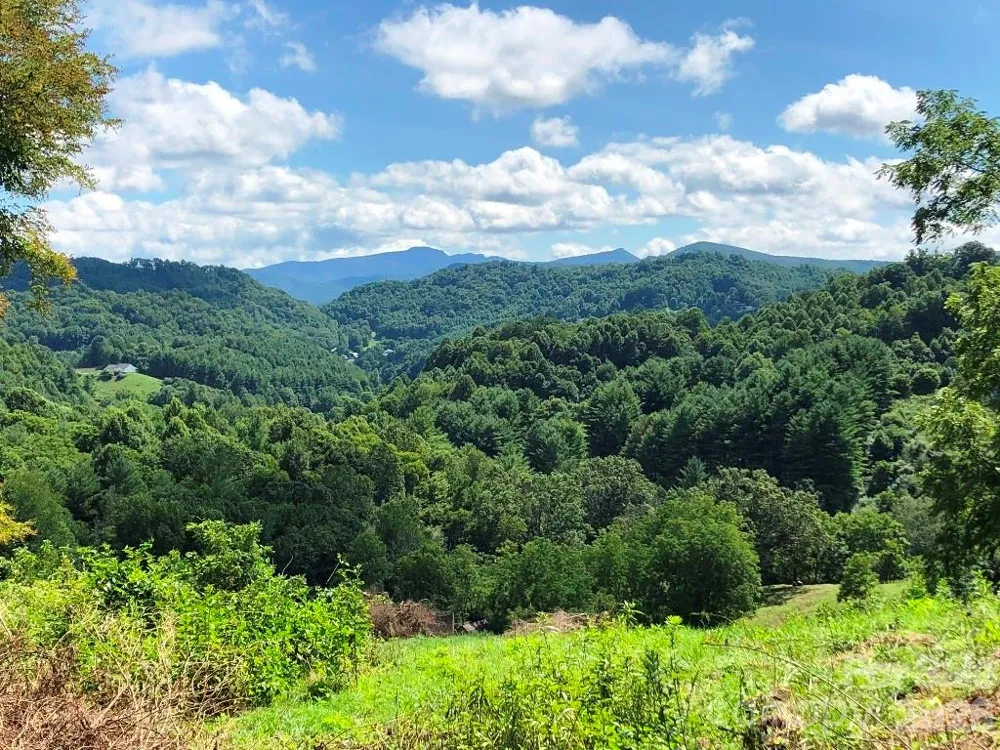 866 Georges Gap Road Vilas, NC 28692