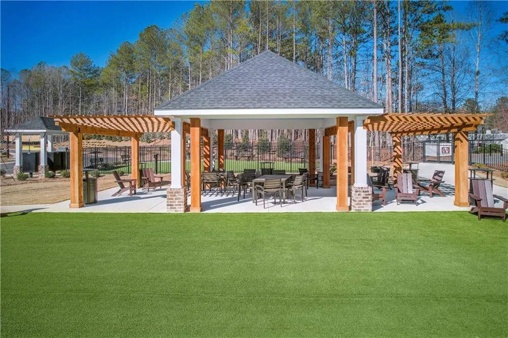 5669 Tillman Way Powder Springs, GA 30127