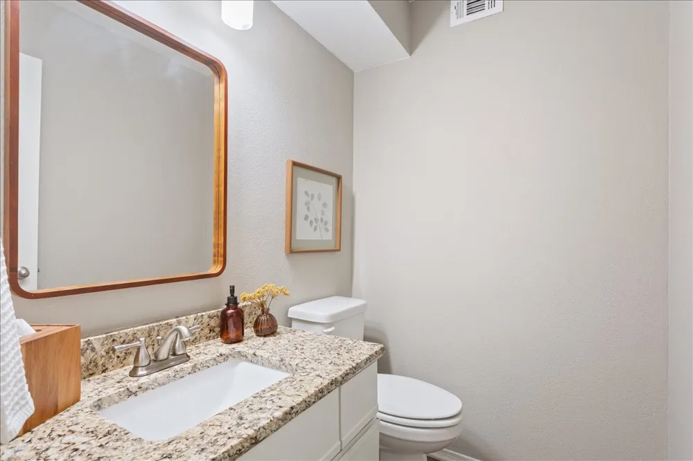 600 Bagby Avenue #5C Waco, TX 76706