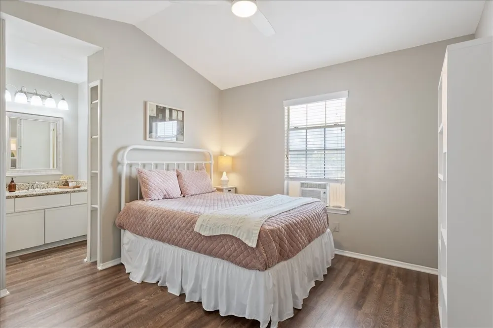 600 Bagby Avenue #5C Waco, TX 76706