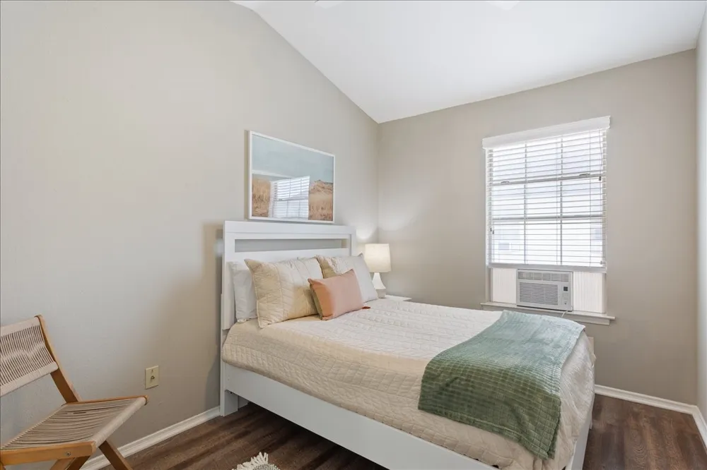 600 Bagby Avenue #5C Waco, TX 76706