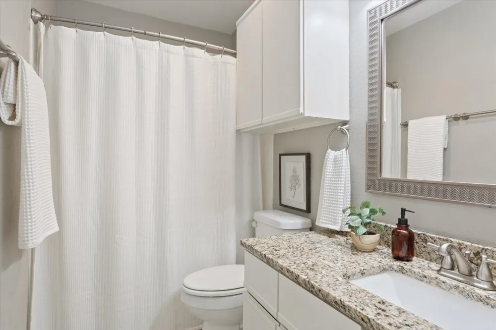 600 Bagby Avenue #5C Waco, TX 76706